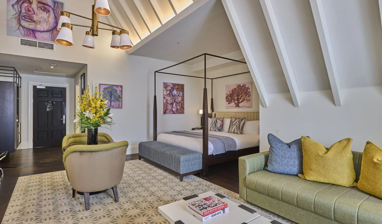 The Grand Hotel, Bedroom