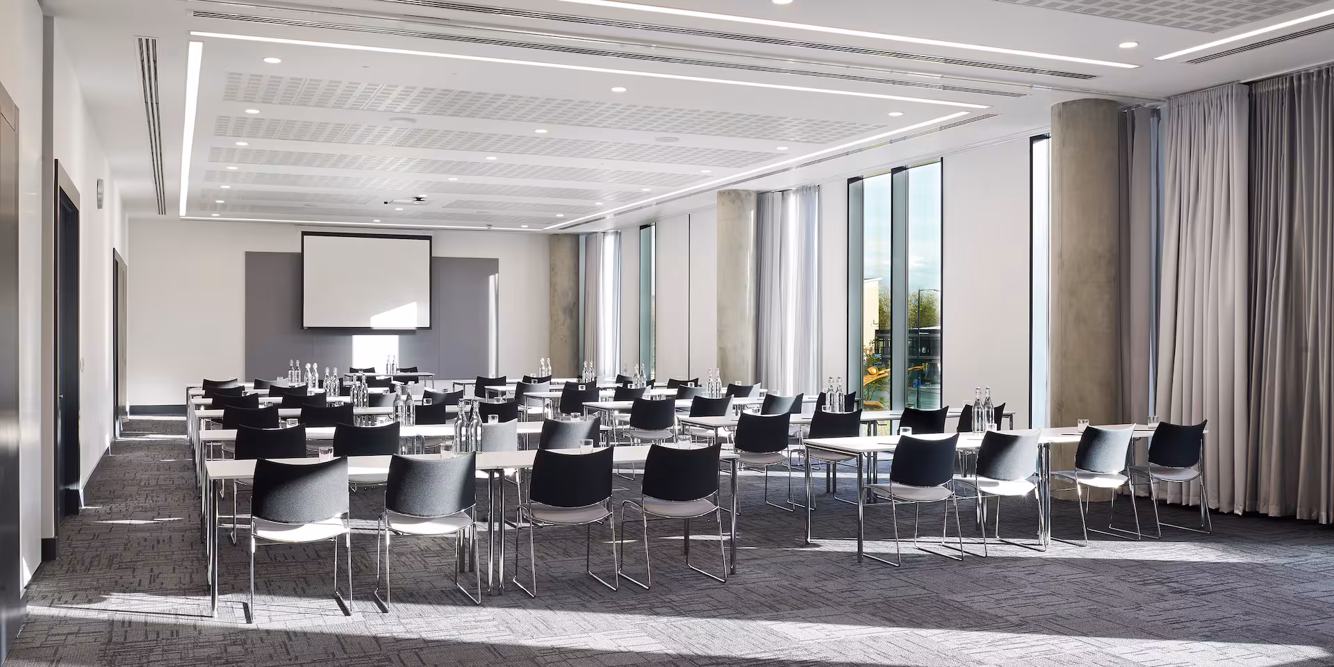 INNSIDE by Melia Manchester, Chadwick Suite