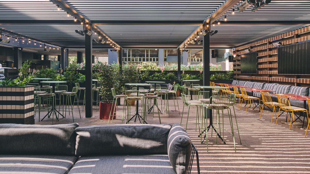 Royal National Hotel, Dining / restaurant