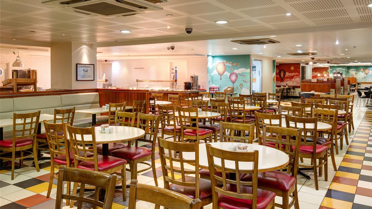 Royal National Hotel, Dining / restaurant