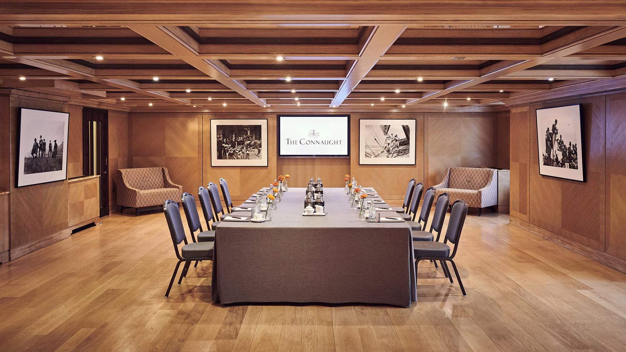 The Connaught, Maple Room