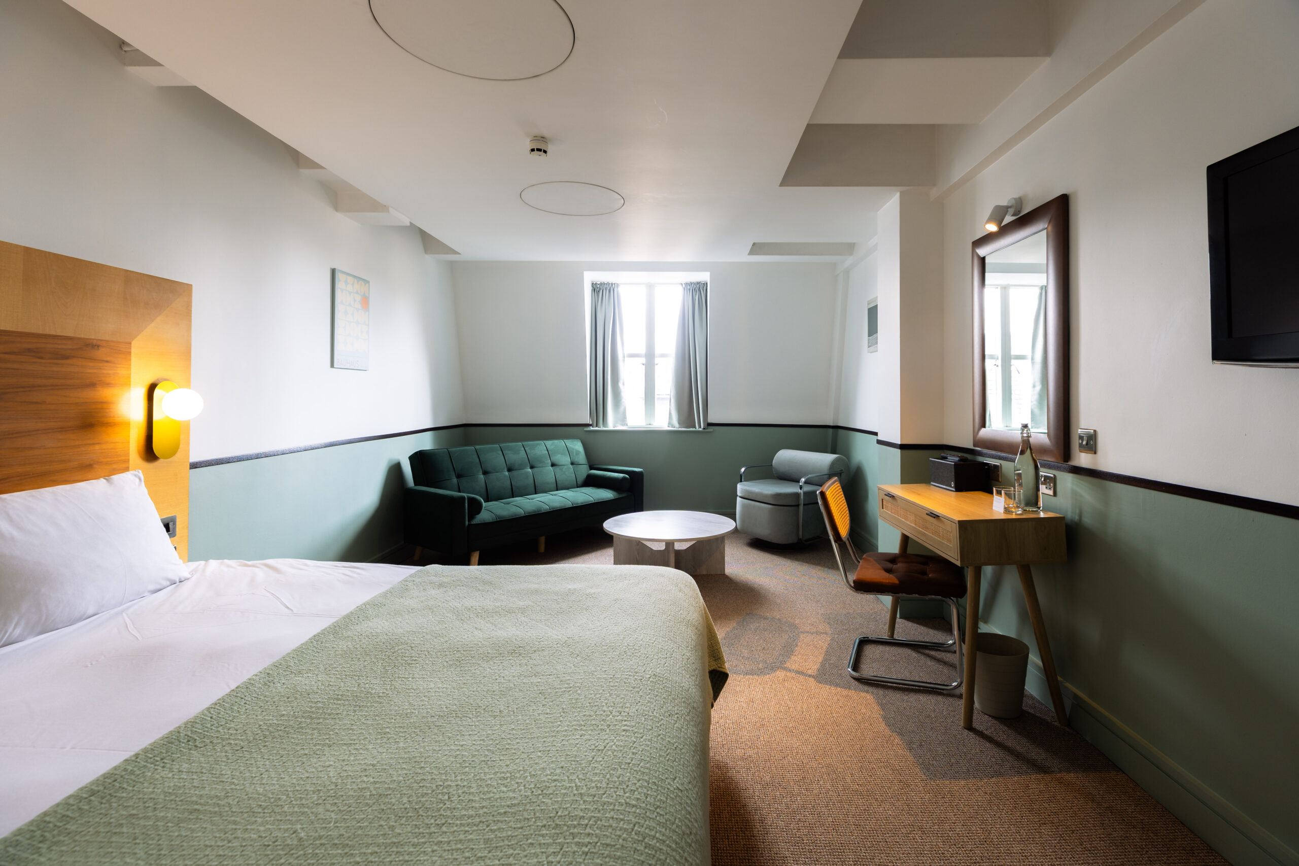The Alan Hotel