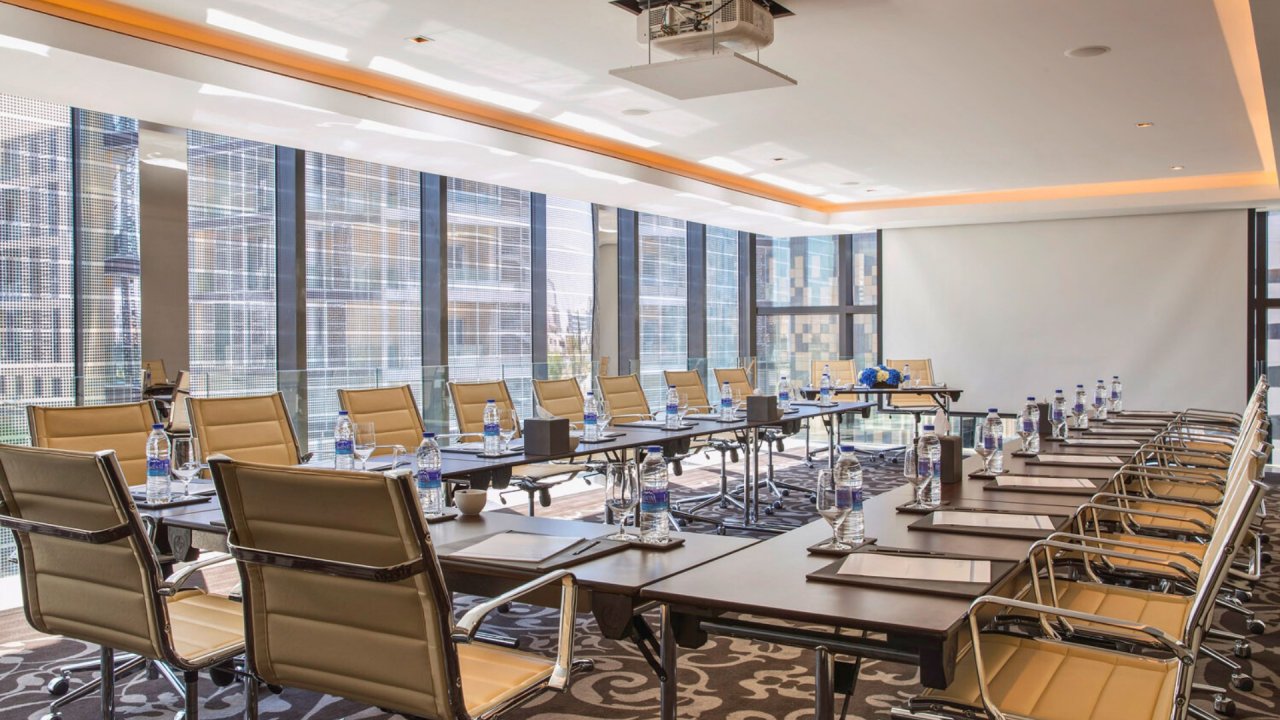 Amman Rotana, Meeting room