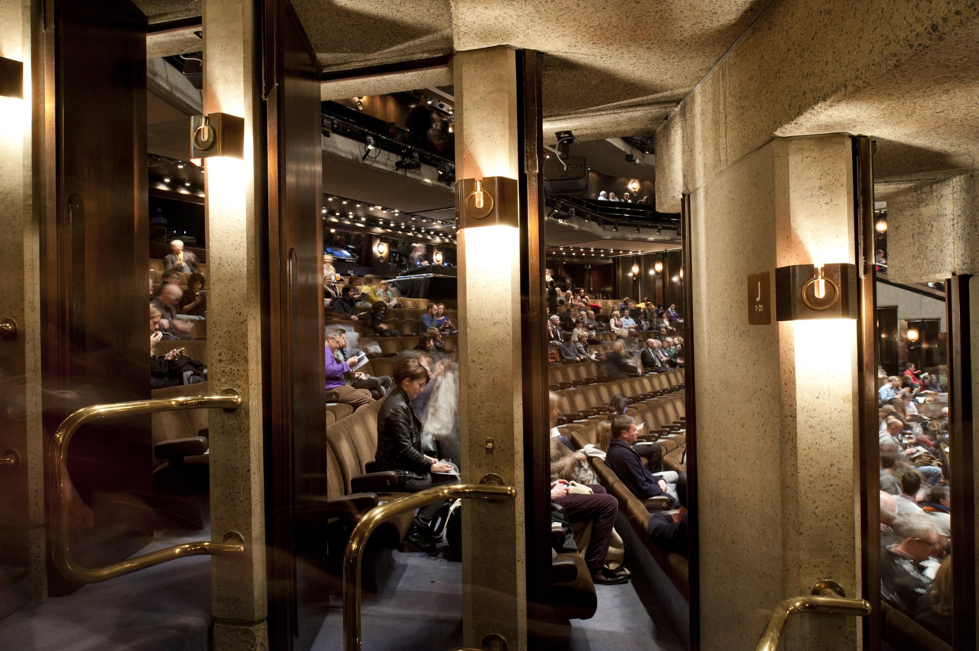 The Barbican, Barbican Theatre