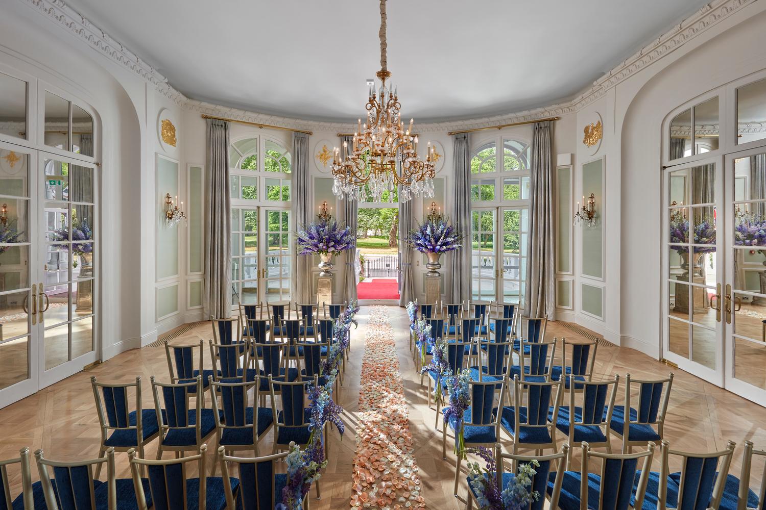 Mandarin Oriental Hyde Park, Loggia