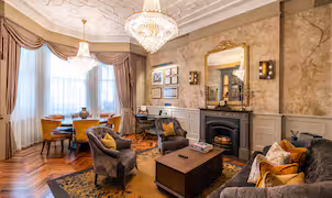 100 Queen's Gate Hotel London