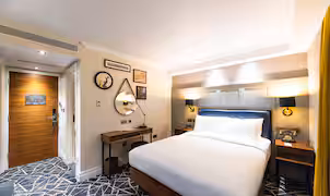 100 Queen's Gate Hotel London