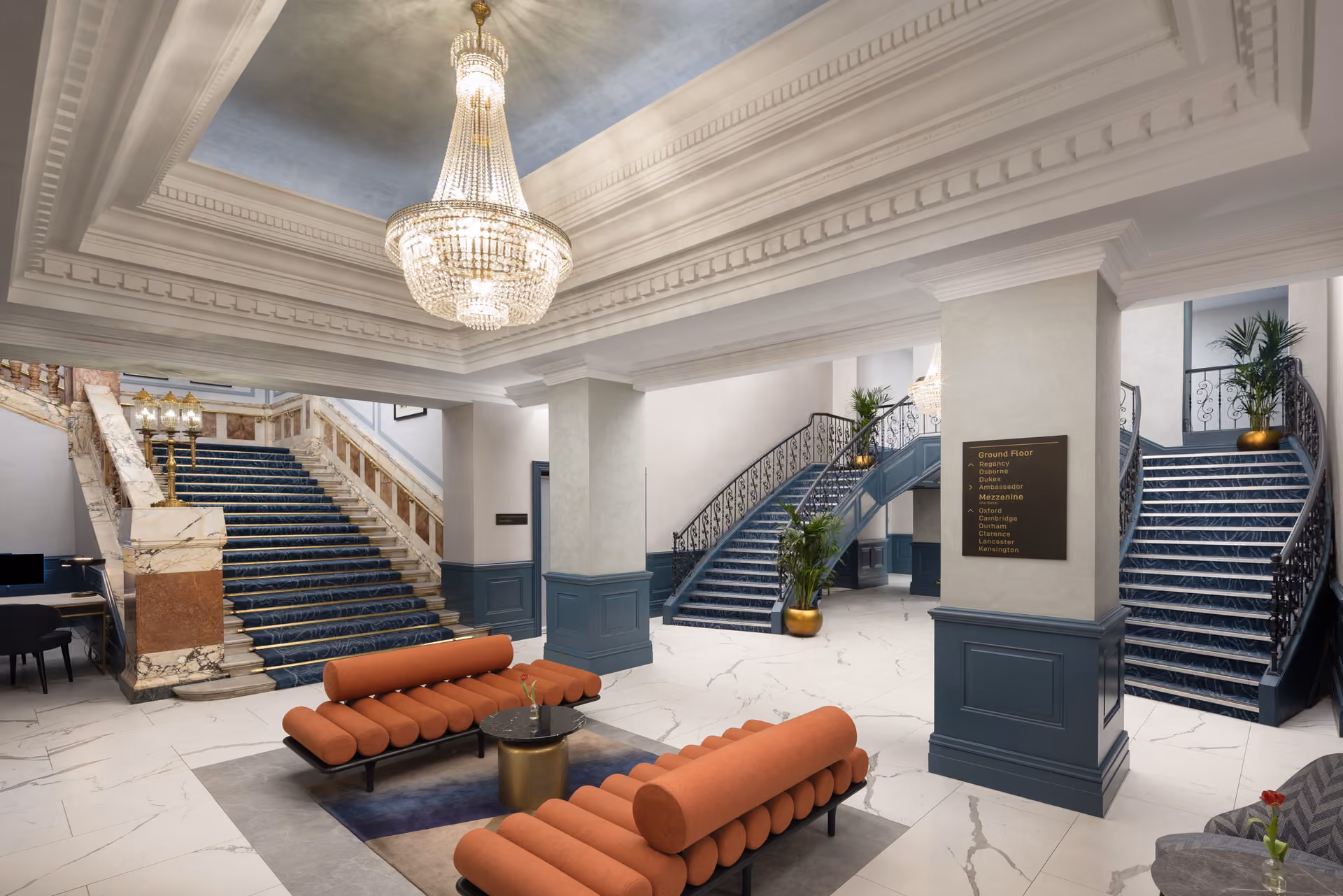 DoubleTree by Hilton Brighton Metropole, Reception / foyer