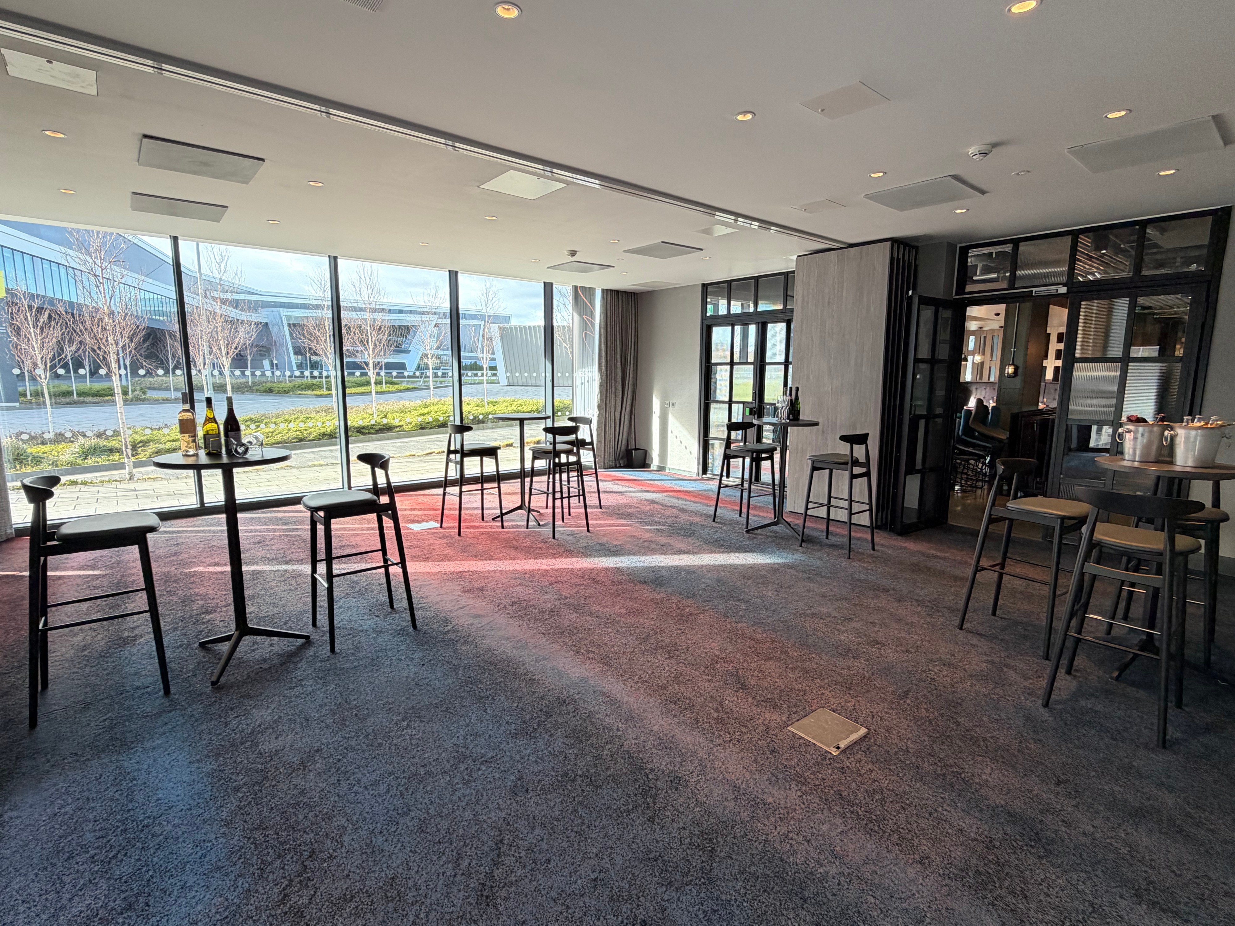 Aloft by Marriott Aberdeen TECA, Tactic (full room) · Meeting room
