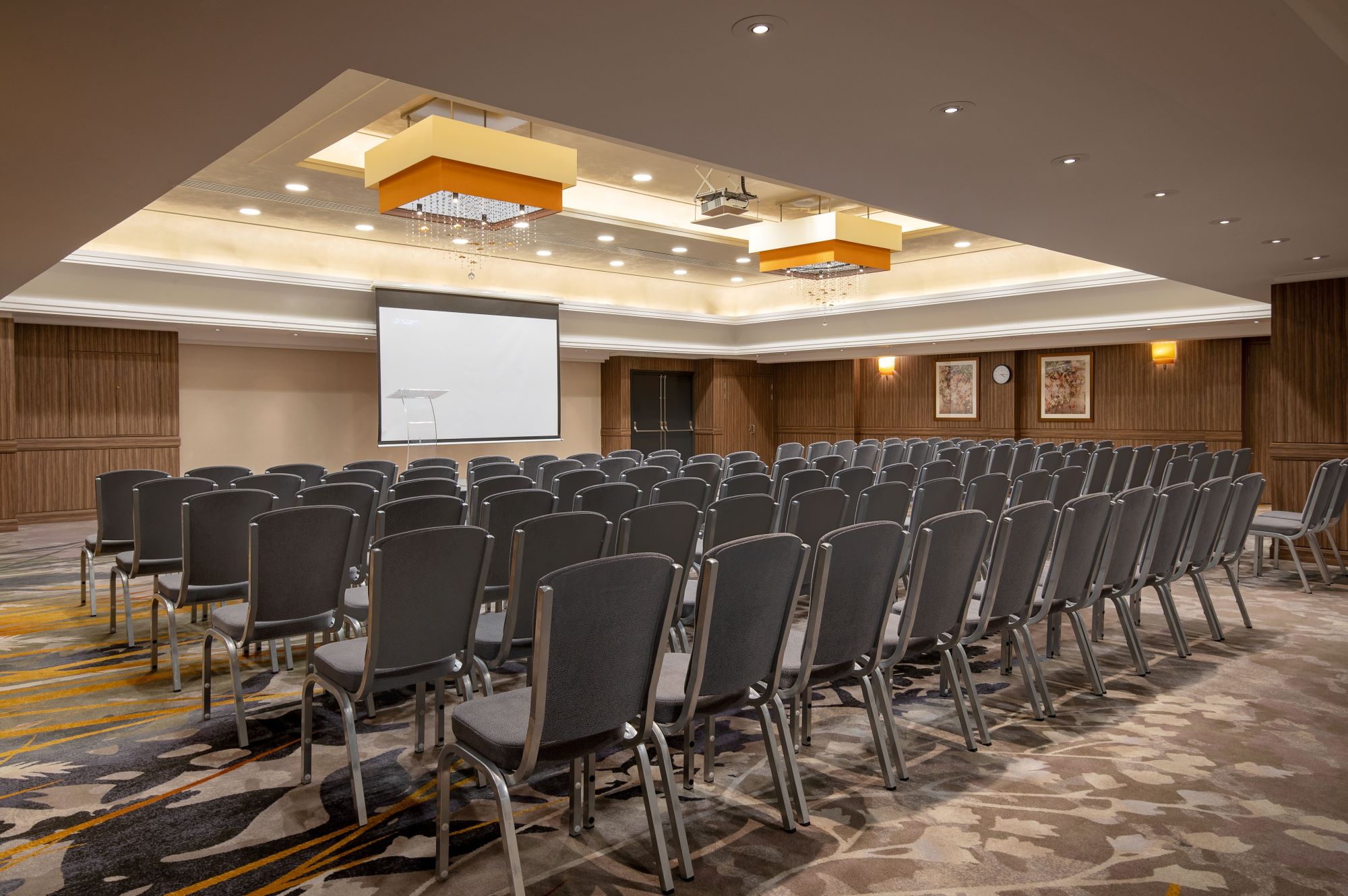 Hilton London Kensington, Meeting room