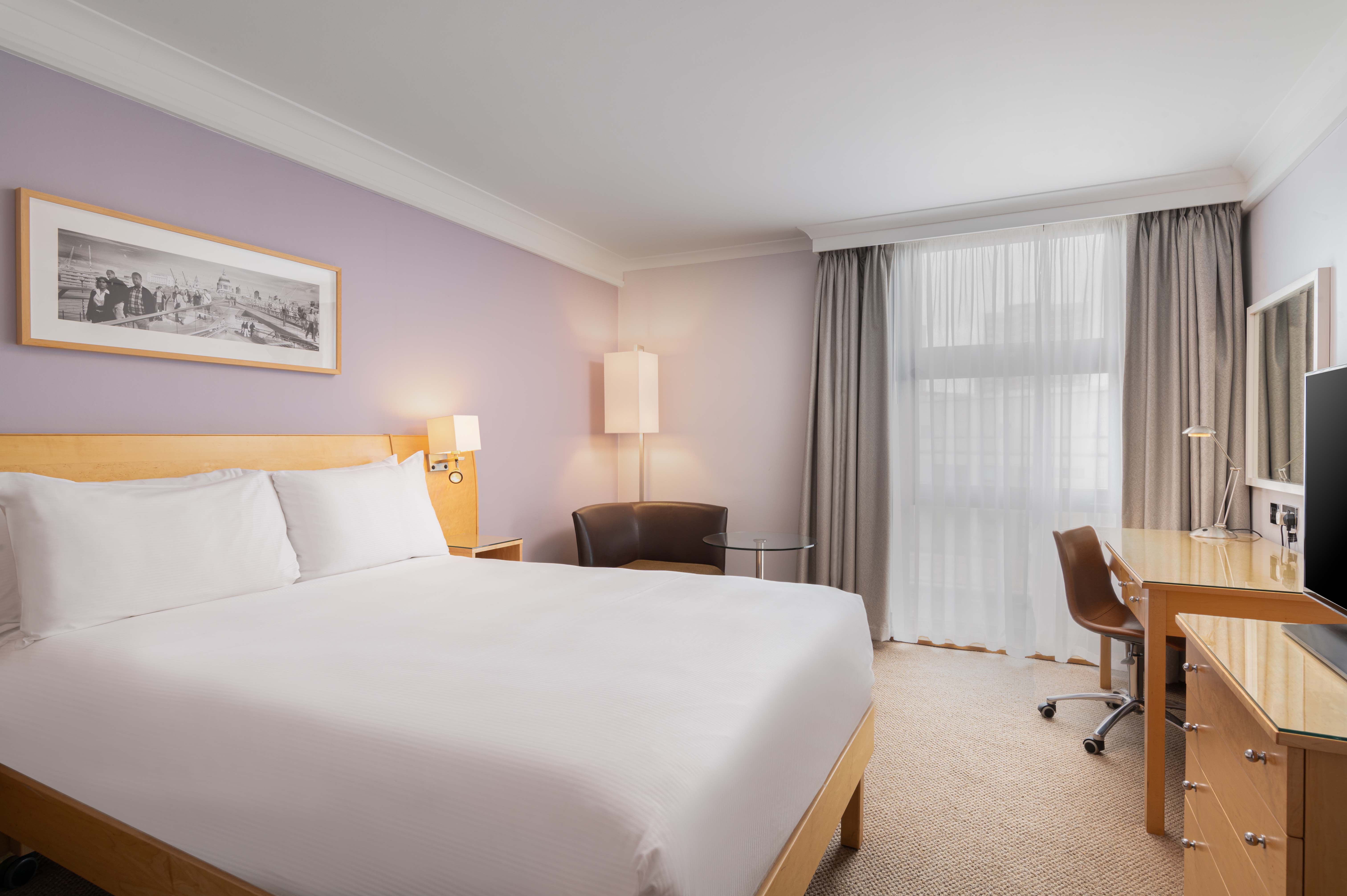 Hilton London Kensington, Bedroom