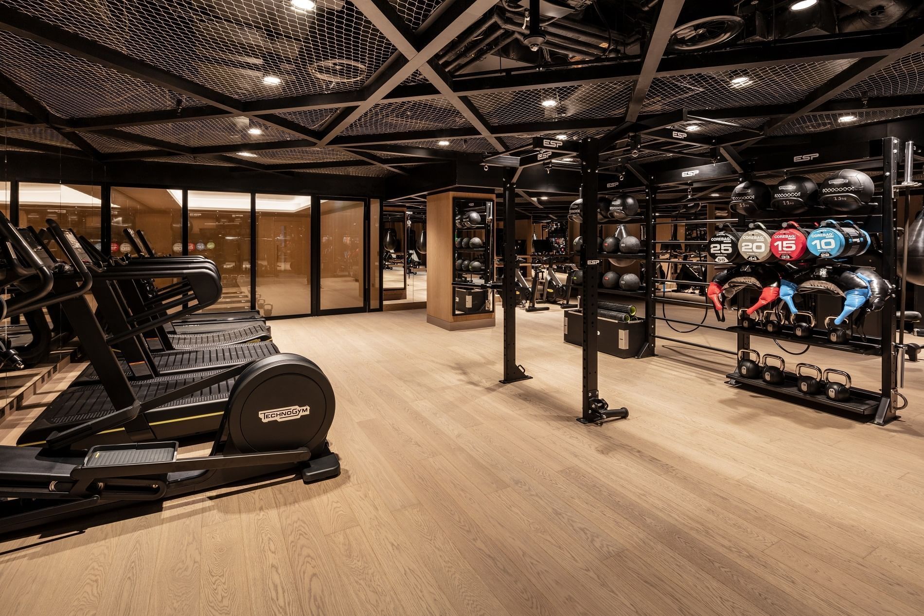 The Londoner, Spa / leisure