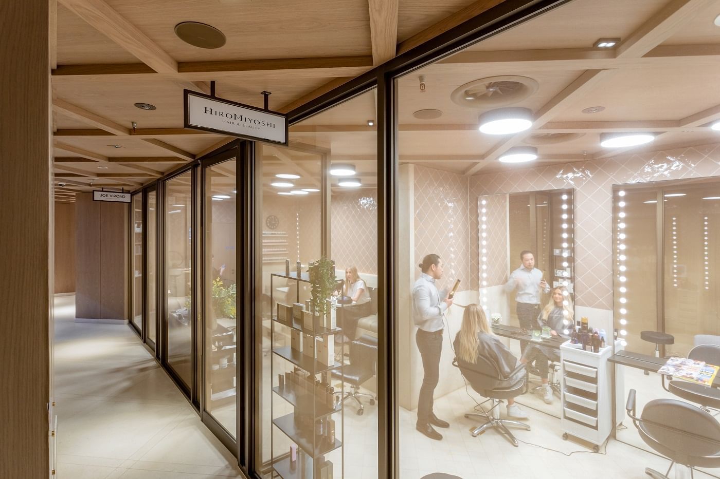 The Londoner, Spa / leisure