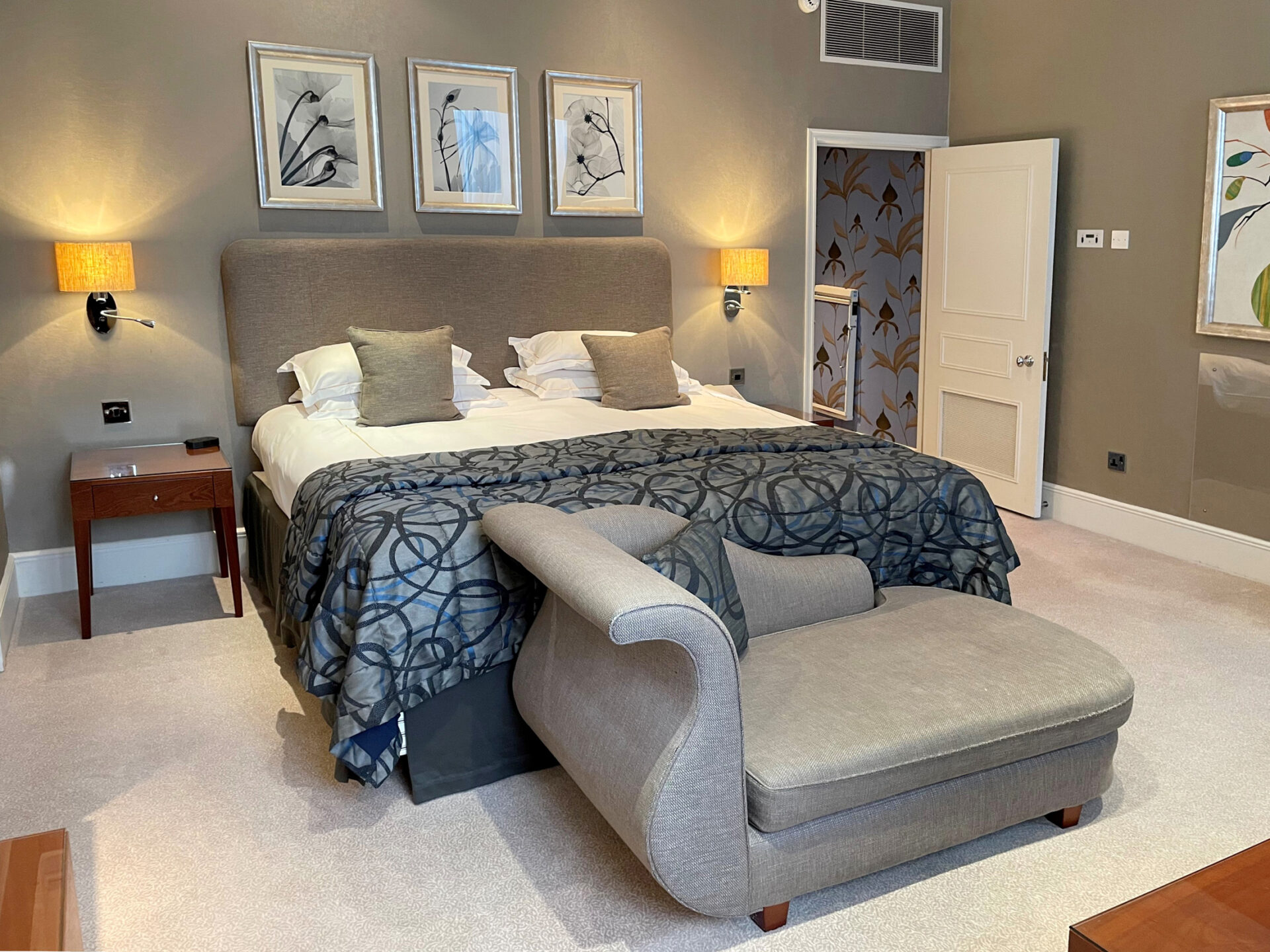 The Chester Grosvenor, Bedroom