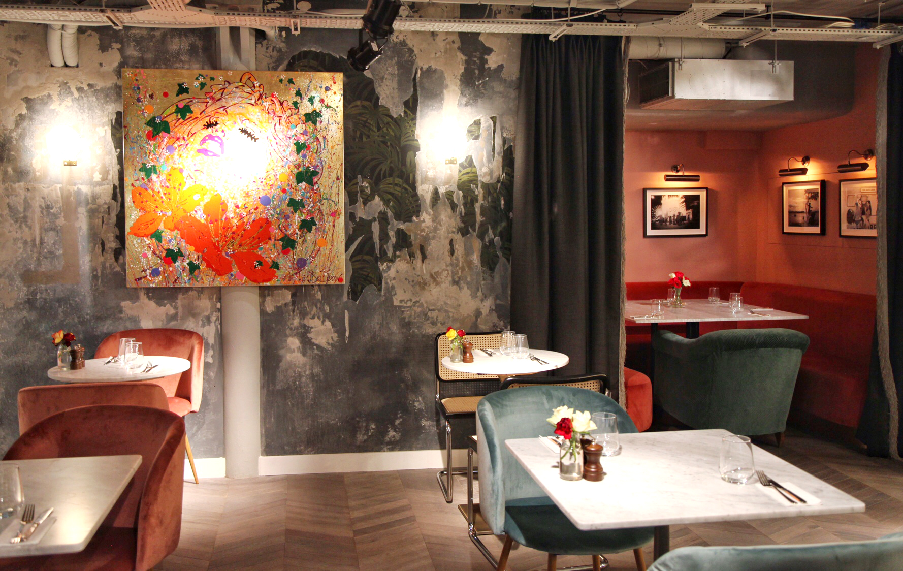 Scarlett Green, Dining / restaurant