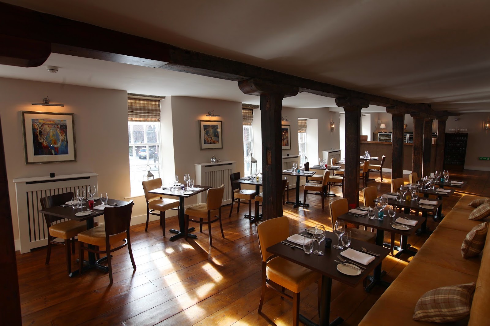 House of Tides, Dining / restaurant