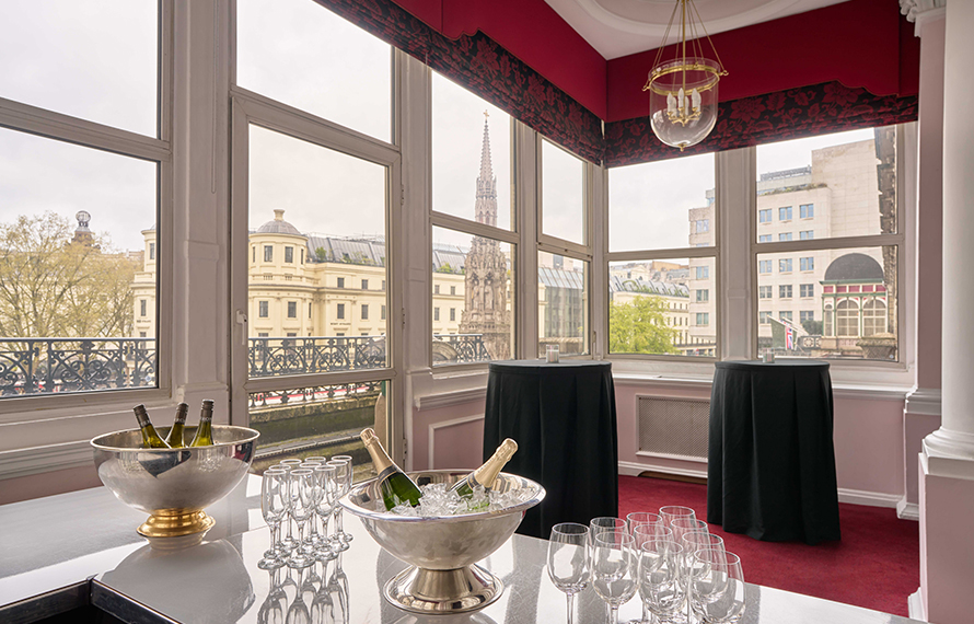 The Clermont Charing Cross, The Canterbury Suite · Meeting room