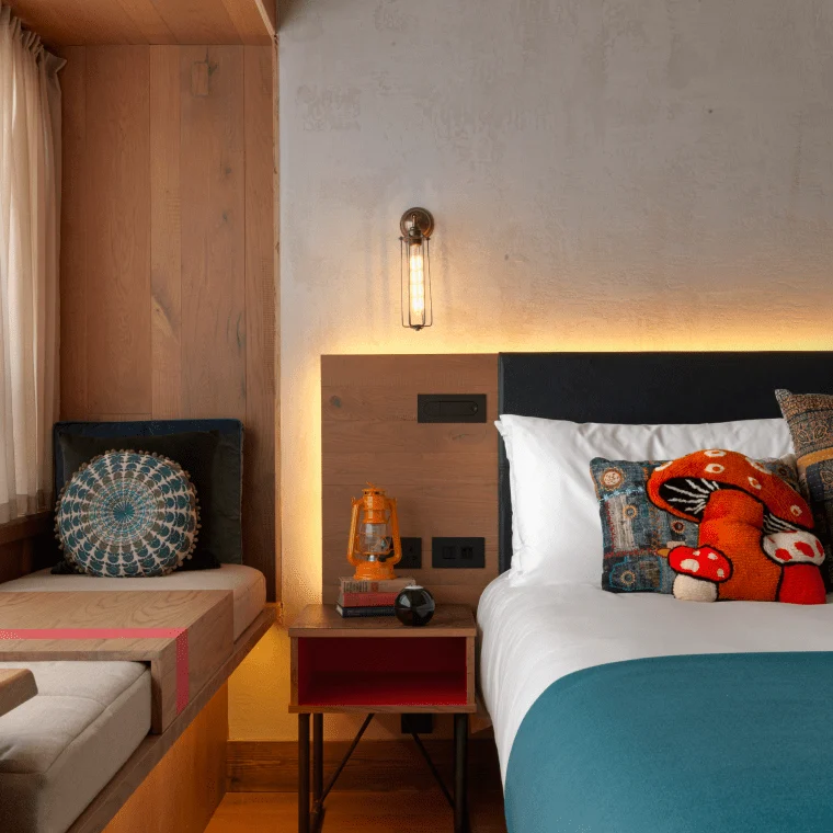 Treehouse Hotel London, Bedroom