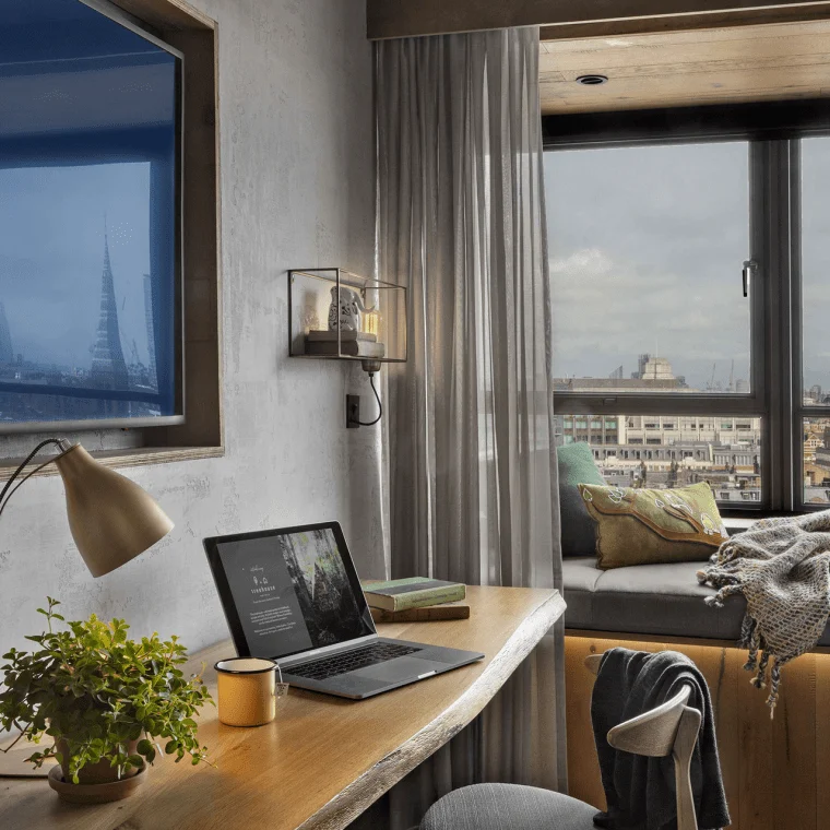 Treehouse Hotel London, Bedroom