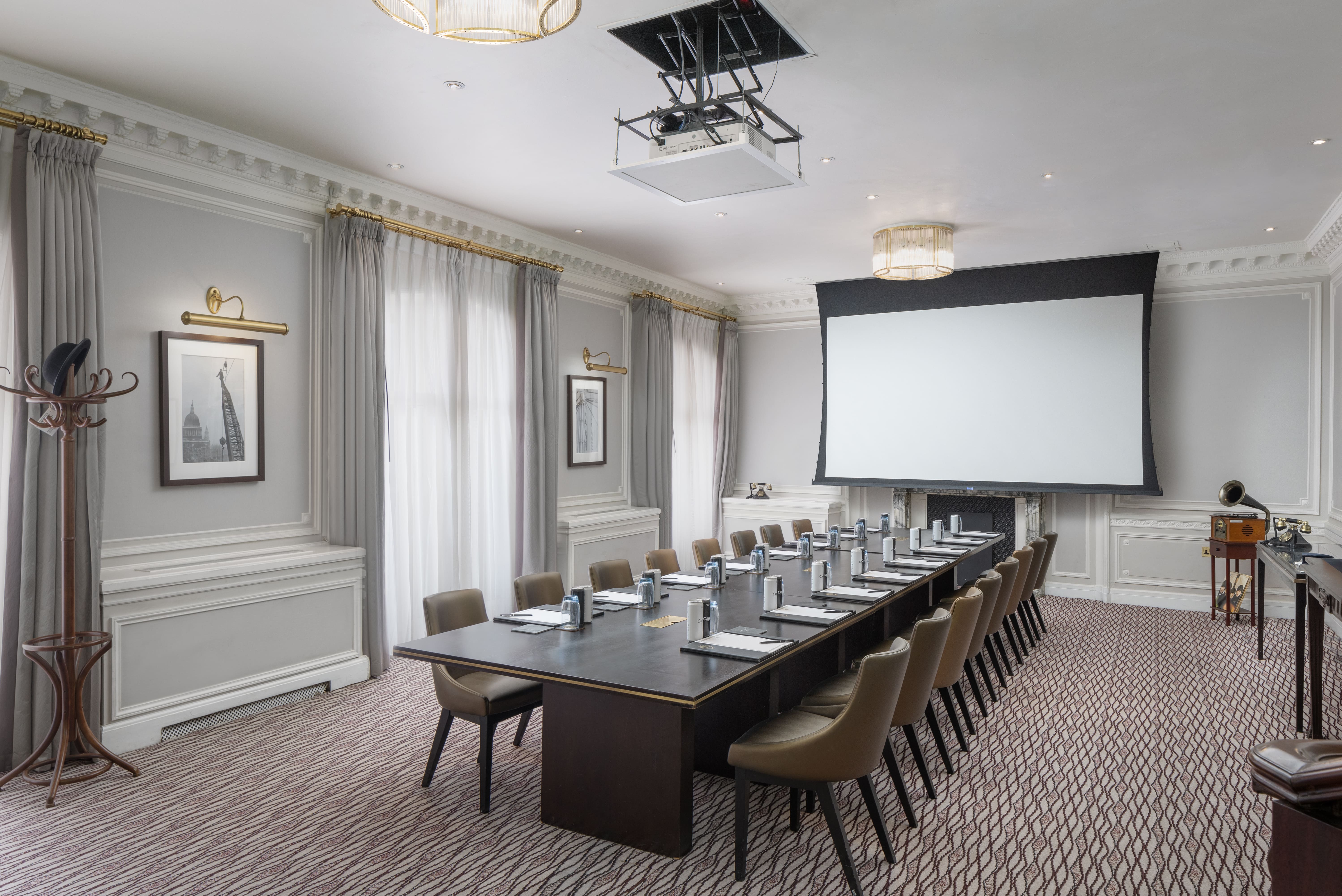 The Waldorf Hilton, London, Aldwych