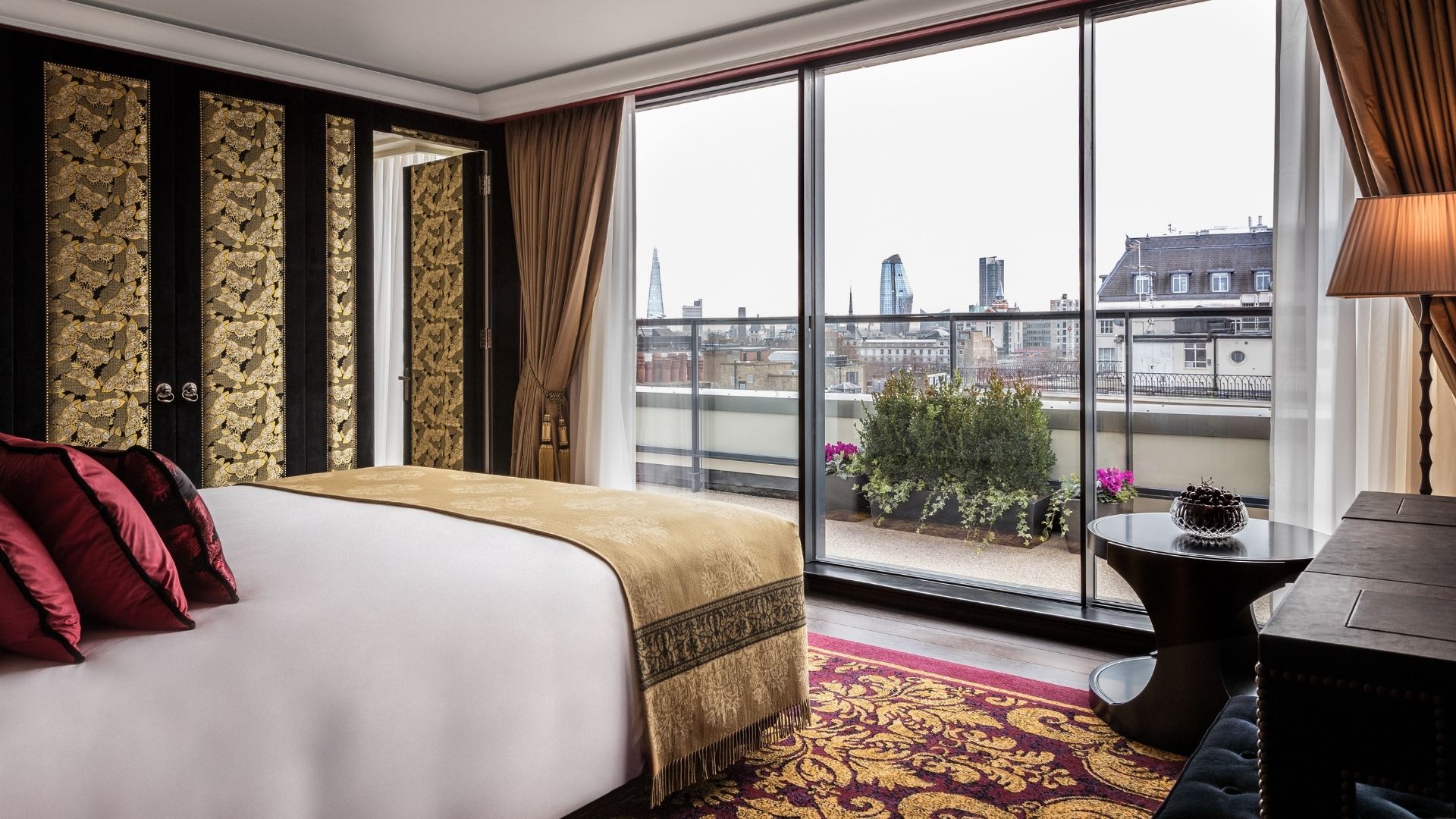 L'oscar London, Bedroom
