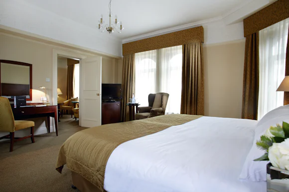 Macdonald Burlington Hotel, Bedroom