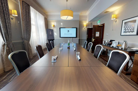 Macdonald Burlington Hotel, The Wallace Room