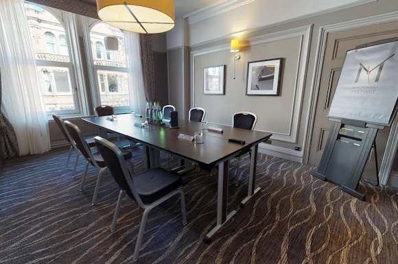 Macdonald Burlington Hotel, The Verne Room