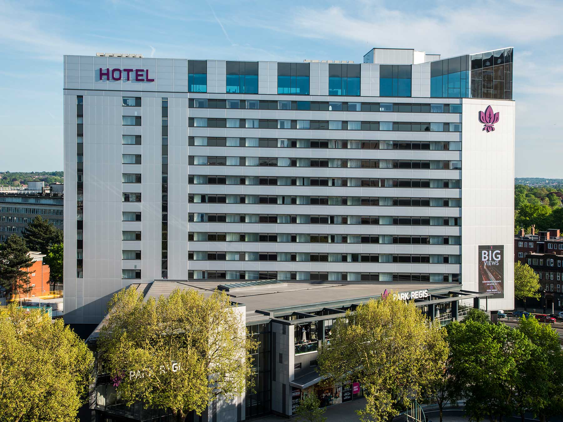 Park Regis Birmingham, Exterior