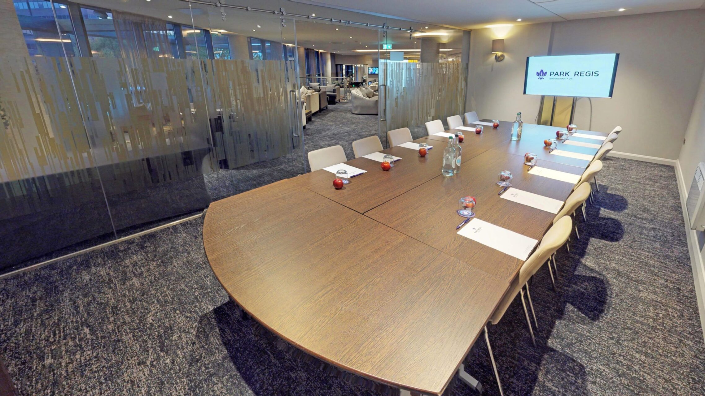 Park Regis Birmingham, Meeting room