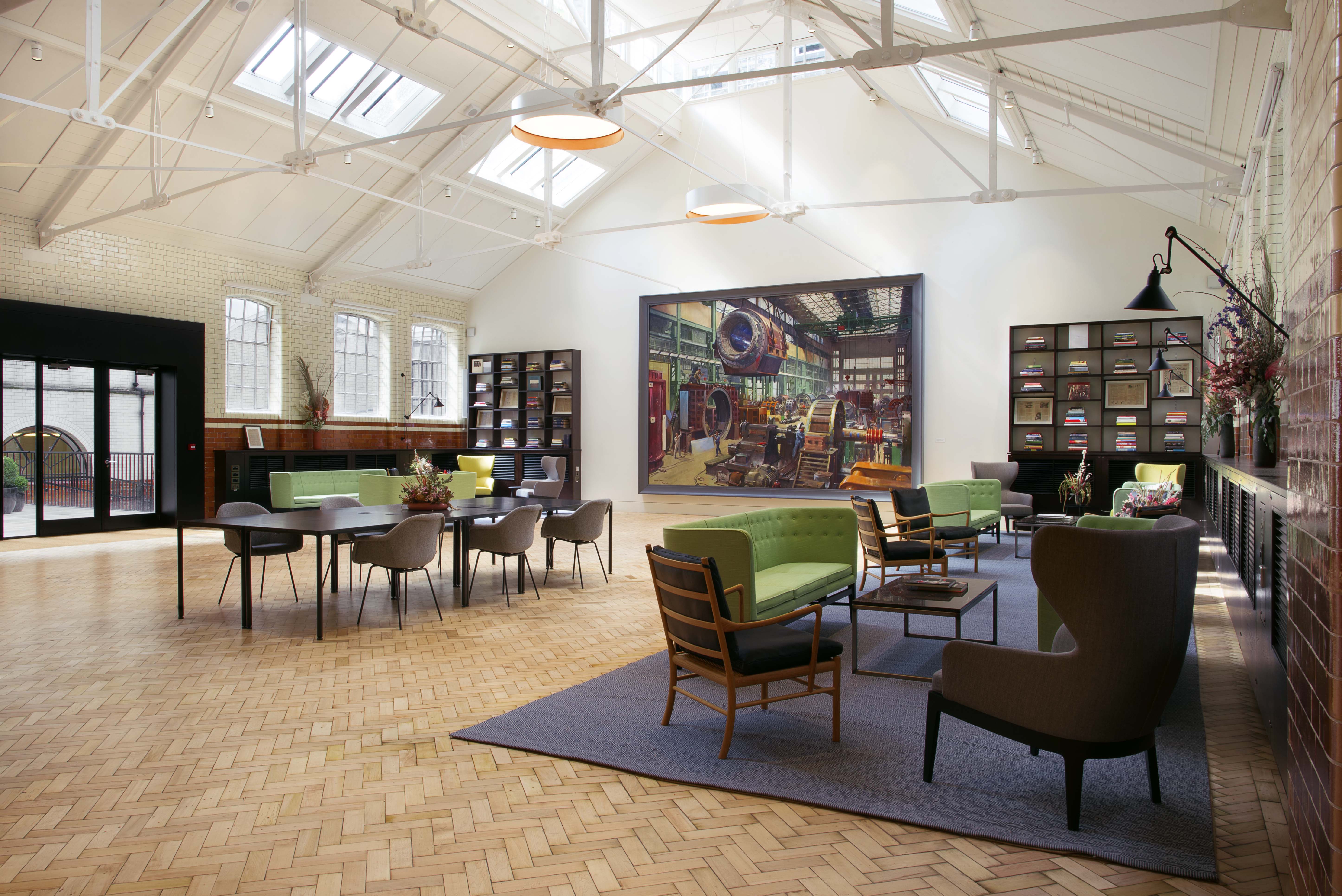 London Science Museum, The Salon