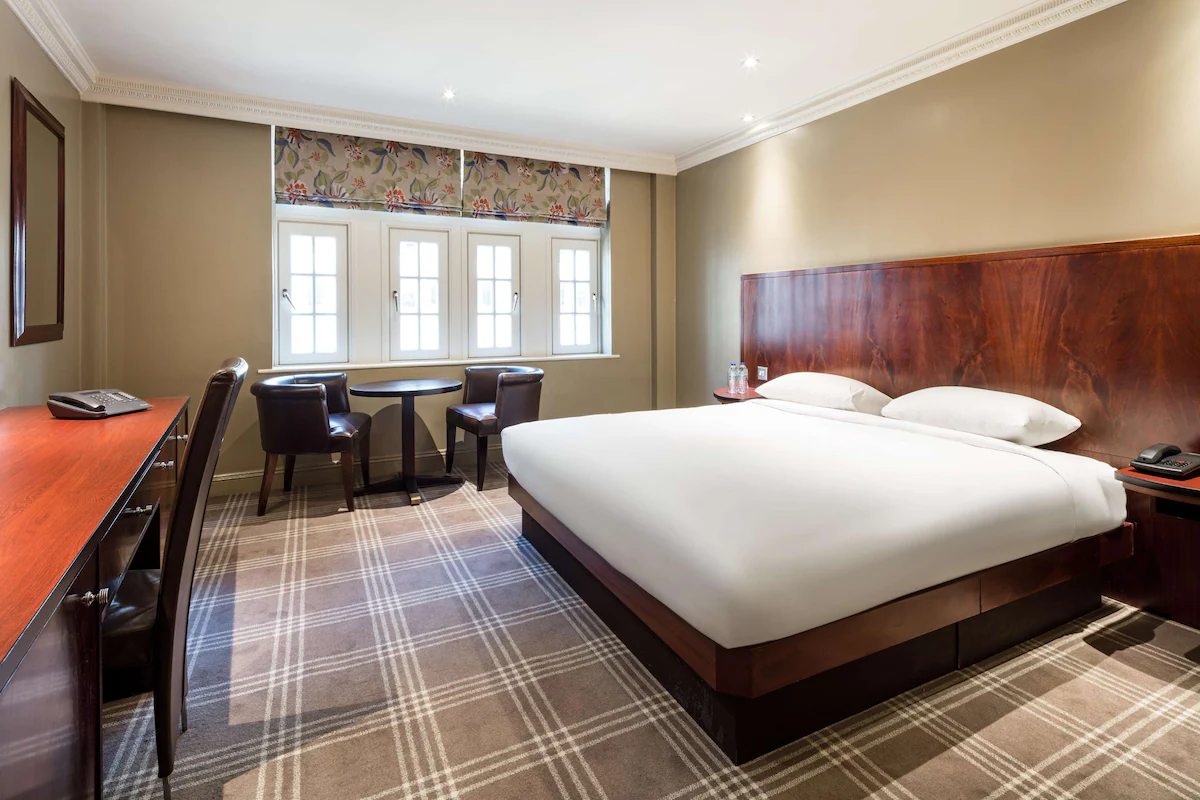 Radisson Blu Hotel, London Euston Square, Bedroom