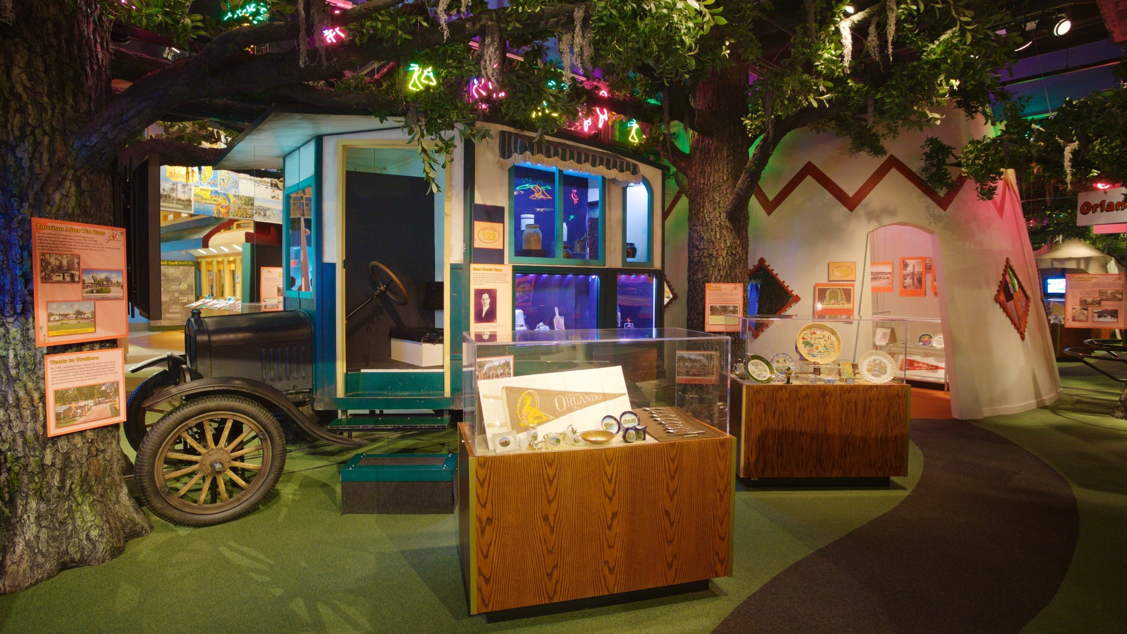 Orange County Regional History Center, Reception / foyer